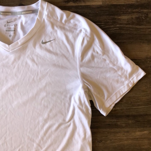 Nike Dri Fit V-neck Shirt size Small - Picture 3 of 7